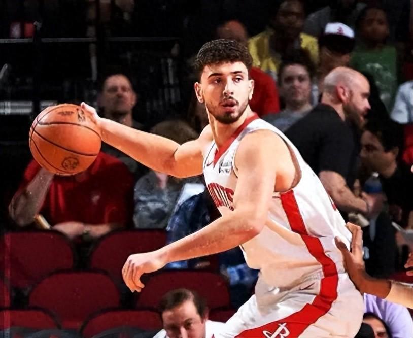 开云体育app下载-惨败！火箭降至第四，杜兰特赛后沮丧离场，斯通你该做出决定了